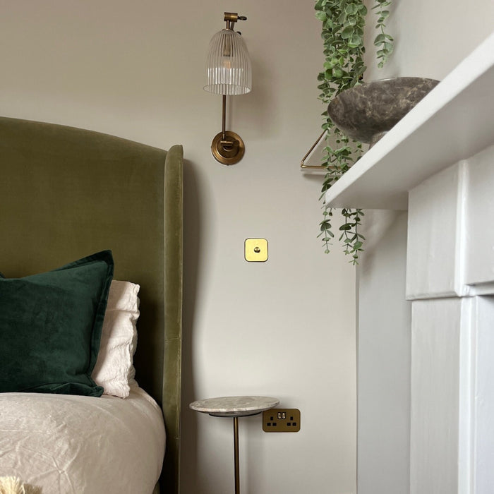 2G UK Plug Socket (13A) in Gold – product view 3