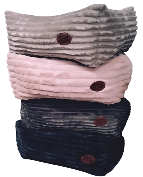 Alaska Faux Fur Dog Bed - UK Made - Dog Beds for dogs Snug and Cosy Pets