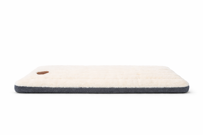 Alaska Memory Foam Faux Fur Dog Pet Mat - Orthopaedic Support & British Design - Dog Mat for dogs Snug and Cosy Pets