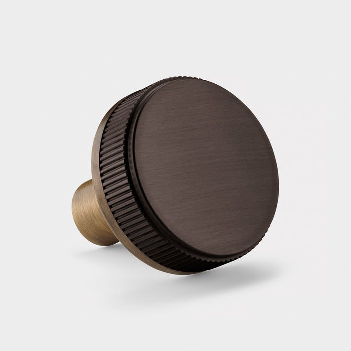 Antique Brass Door Knobs with Linear Top In Bronze