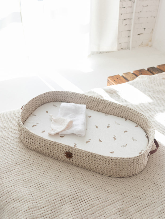 Baby Lounging and Changing Basket XL 3-in-1