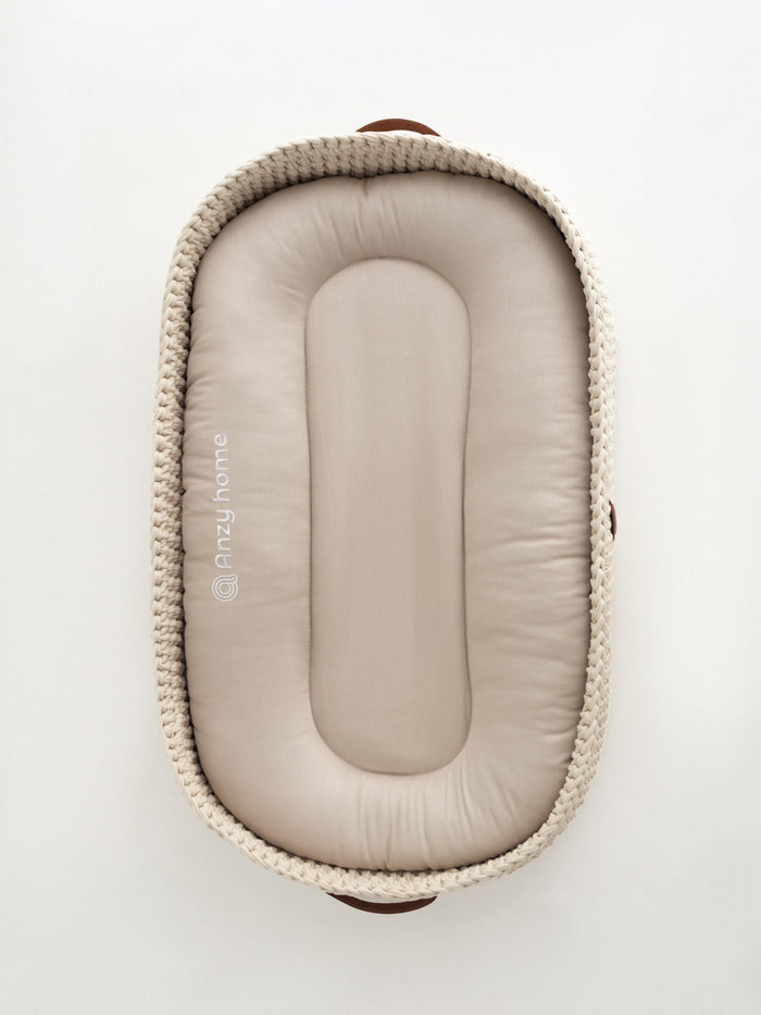 Baby Lounging and Changing Basket XL 3-in-1