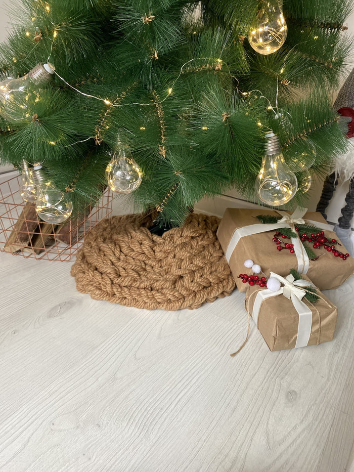 Beige Chunky-Knitted Christmas Tree Skirt | US Stock
