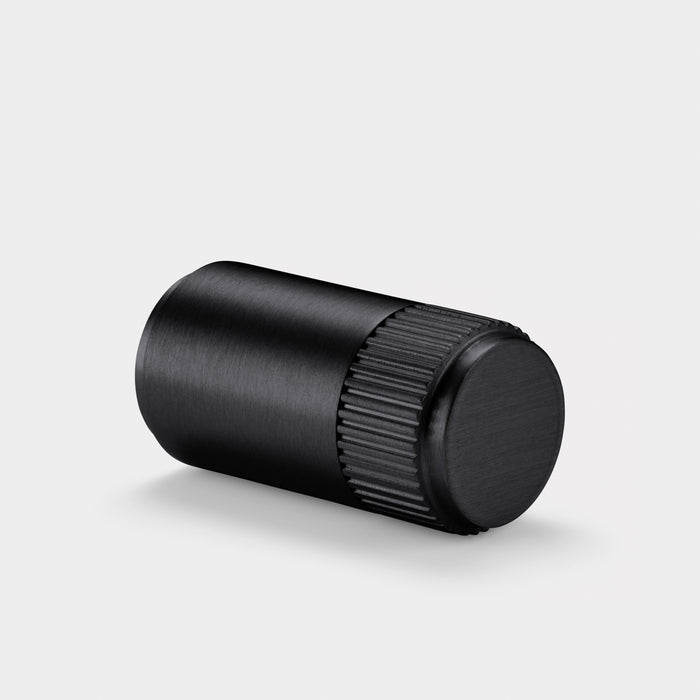 Black Brass Linear Cylinder Pulls With Tip in Black