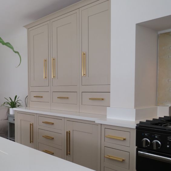 Brass Backplate - Gold - 160mm Hole Centre – product view 2