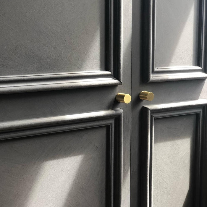 Brass Cylinder Pulls in Gold – product view 2