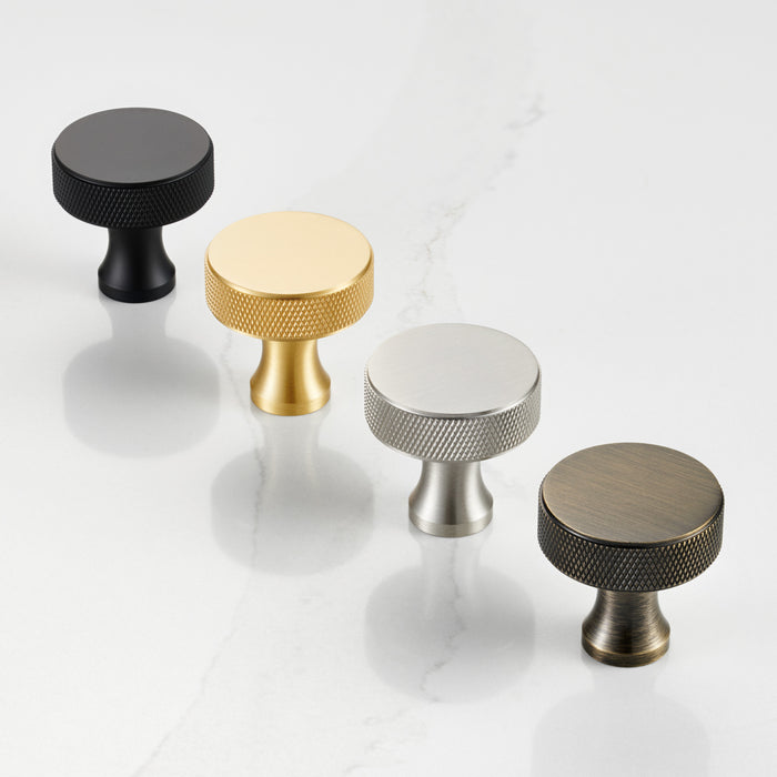 Brass Knurled Round Door Knobs in Gold – installed view