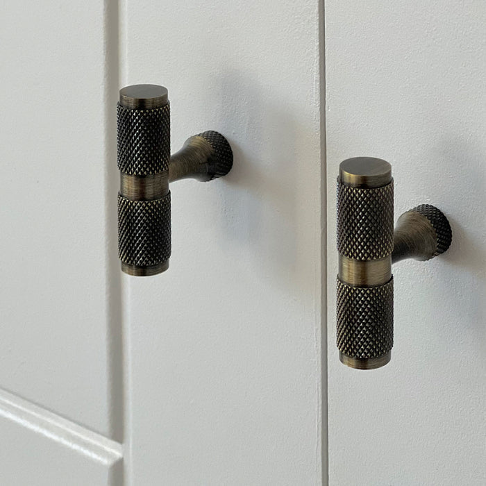 Brass Knurled T Bars in Antique – product view 3