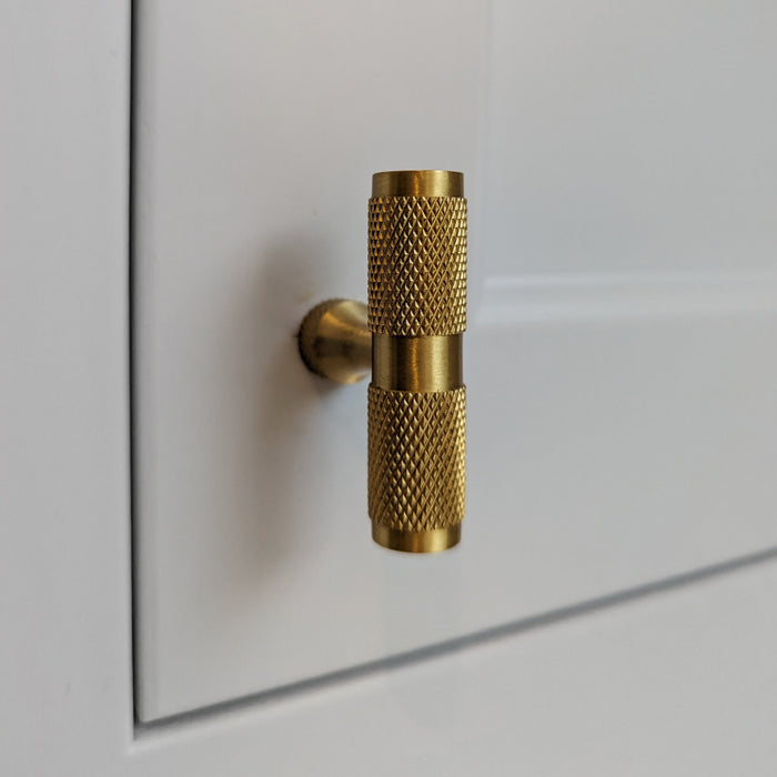 Brass Knurled T Bars in Gold – product view 3