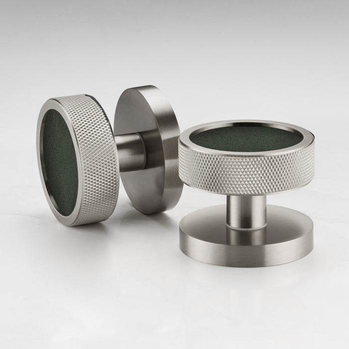 Knurled / Green Leather