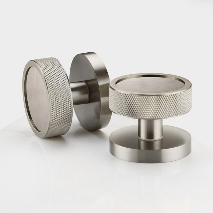 Knurled / Silver