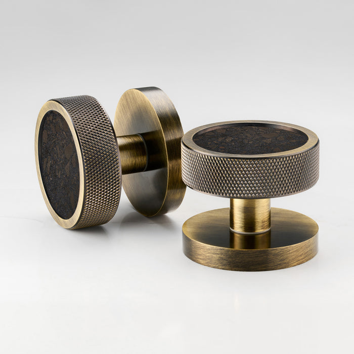 Knurled / Black Terrazzo