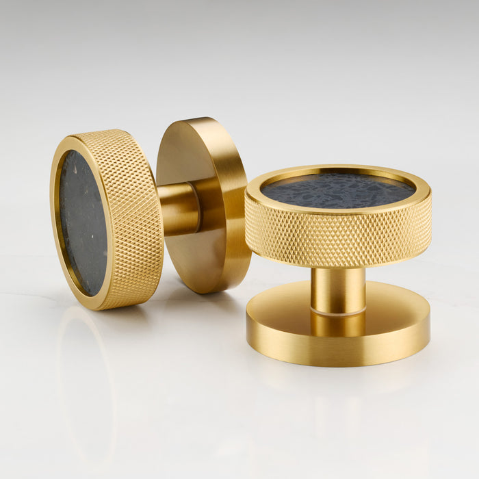 Knurled / Black Terrazzo