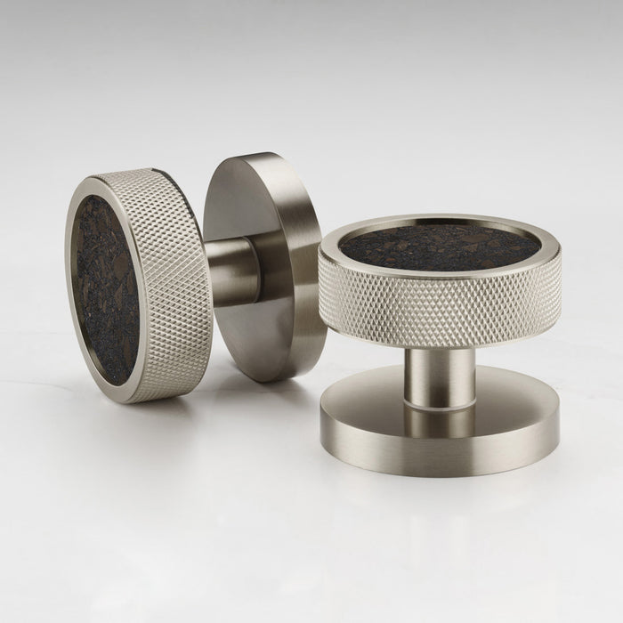 Knurled / Black Terrazzo