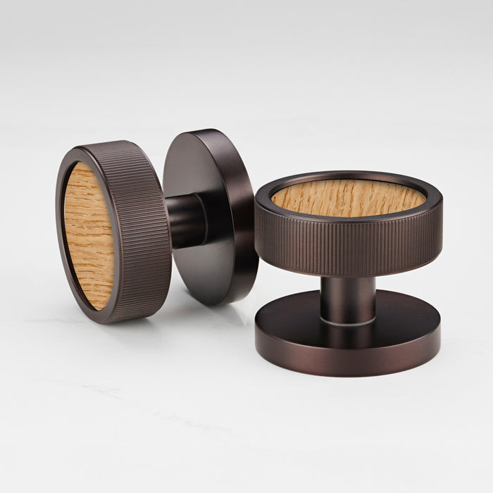 Linear / Oak