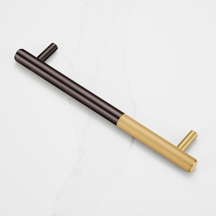 Bronze Brass Linear Cabinet Handle with Tip in Gold – product view 2