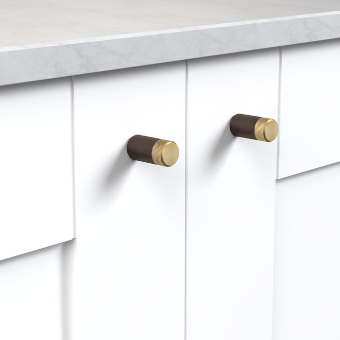 Bronze Brass Linear Cylinder Pulls With Tip in Gold – product view 2