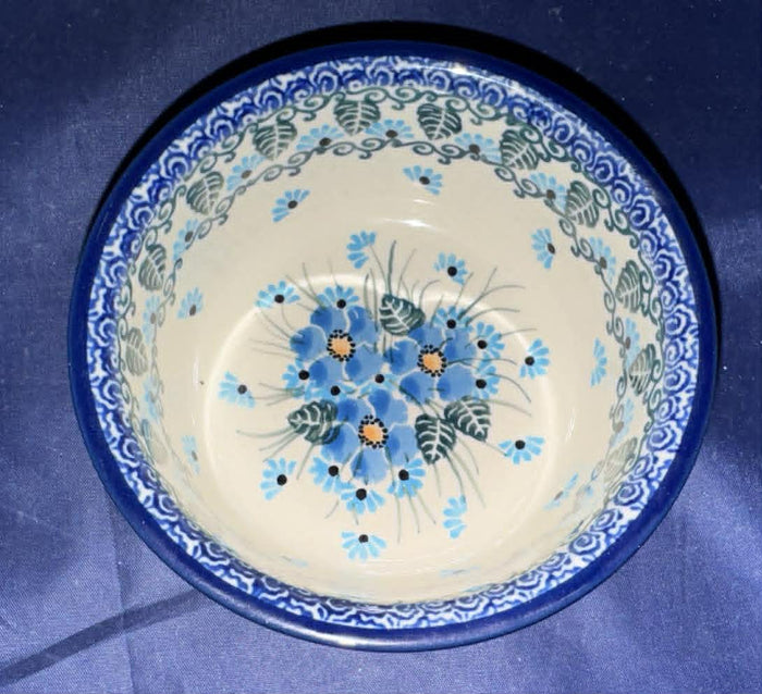 Ceramika Artystyczna Forget Me Not Small 5" Bowl - Shape: 114 - Pattern: Forget Me Not