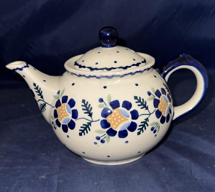 Manufaktura Cornflower 3 Cup Teapot - Pattern: Cornflower