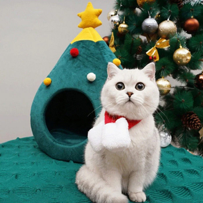 MerryPaws Christmas Tree Pet Bed