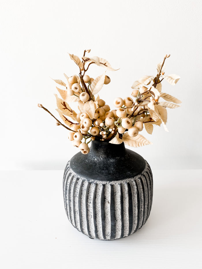 Mini Ivory Berry Stem