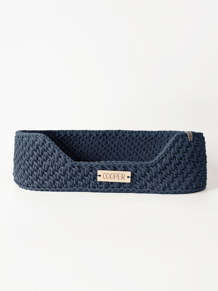 Jeans / S (21″ x 15″)