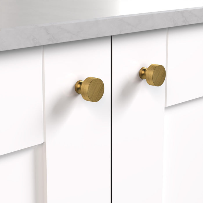 Small Round Brass Door Knobs in Antique – product view 3