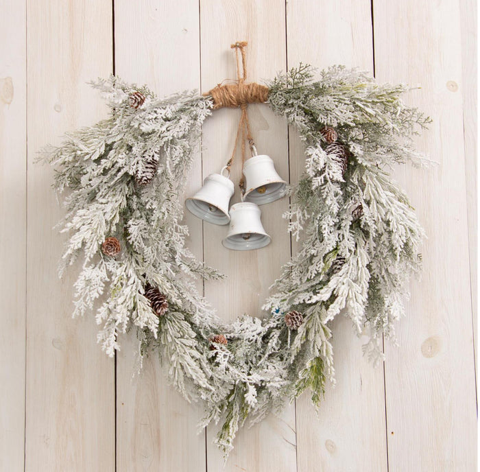Snowy w/ White Bells Wreath